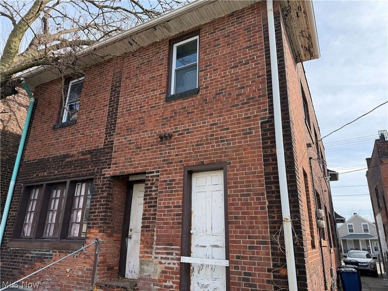 7944 Lorain Avenue, Cleveland, OH 44102 Photo 2