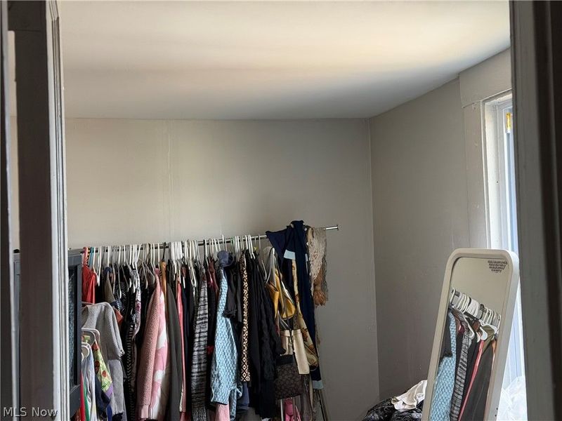 7944 Lorain Avenue, Cleveland, OH 44102 Photo 29
