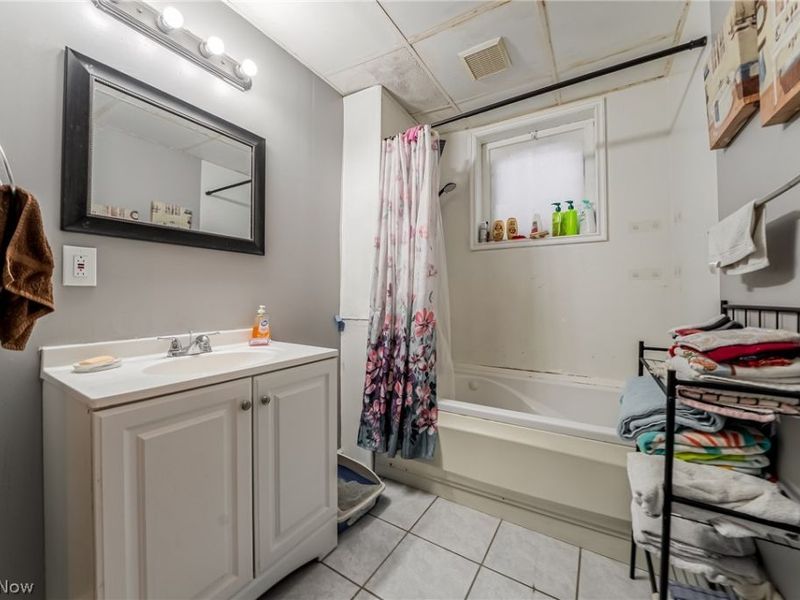 2809 Archwood Avenue, Cleveland, OH 44109 Photo 16