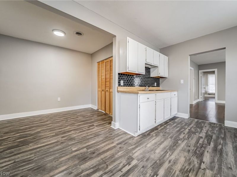 2809 Archwood Avenue, Cleveland, OH 44109 Photo 19
