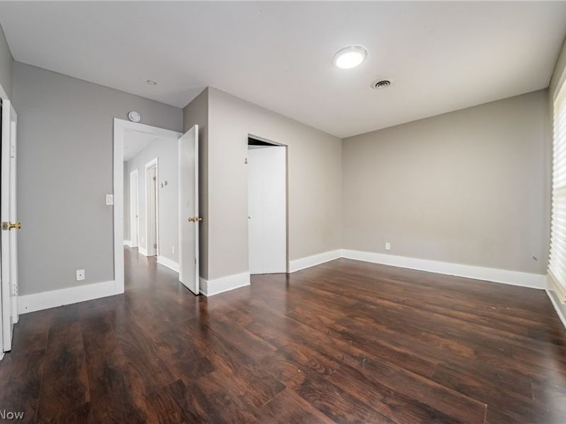 2809 Archwood Avenue, Cleveland, OH 44109 Photo 27