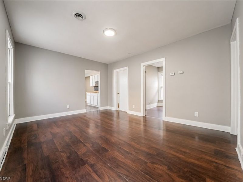 2809 Archwood Avenue, Cleveland, OH 44109 Photo 28