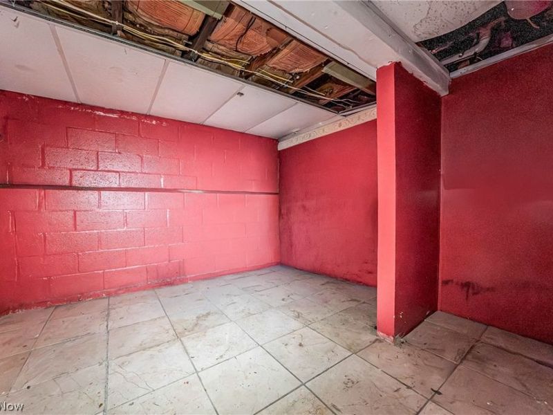 2809 Archwood Avenue, Cleveland, OH 44109 Photo 35