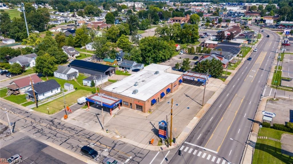 2415 Maple Avenue, Zanesville, OH 43701