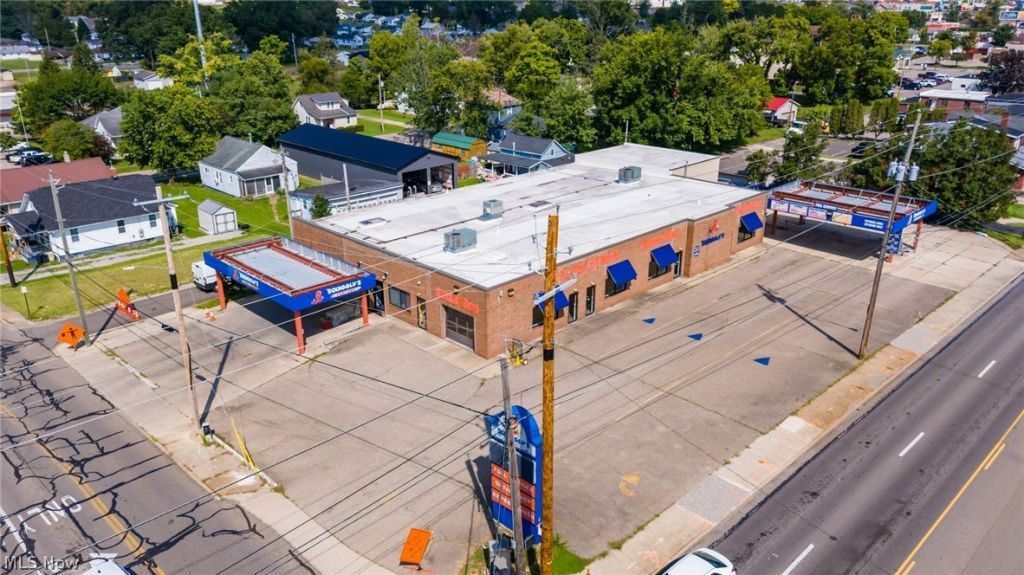 2415 Maple Avenue, Zanesville, OH 43701