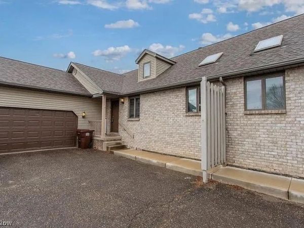3580 E Western Reserve Road, Poland, OH 44514