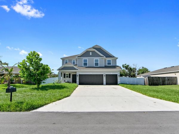 412 SW Dailey Avenue, Port St. Lucie, FL 34953