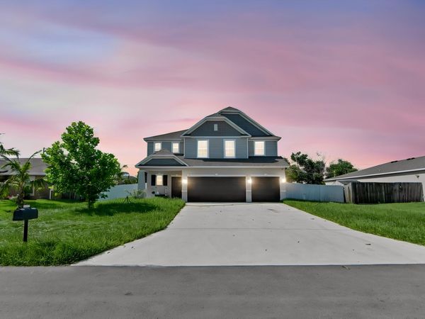 412 SW Dailey Avenue, Port St. Lucie, FL 34953