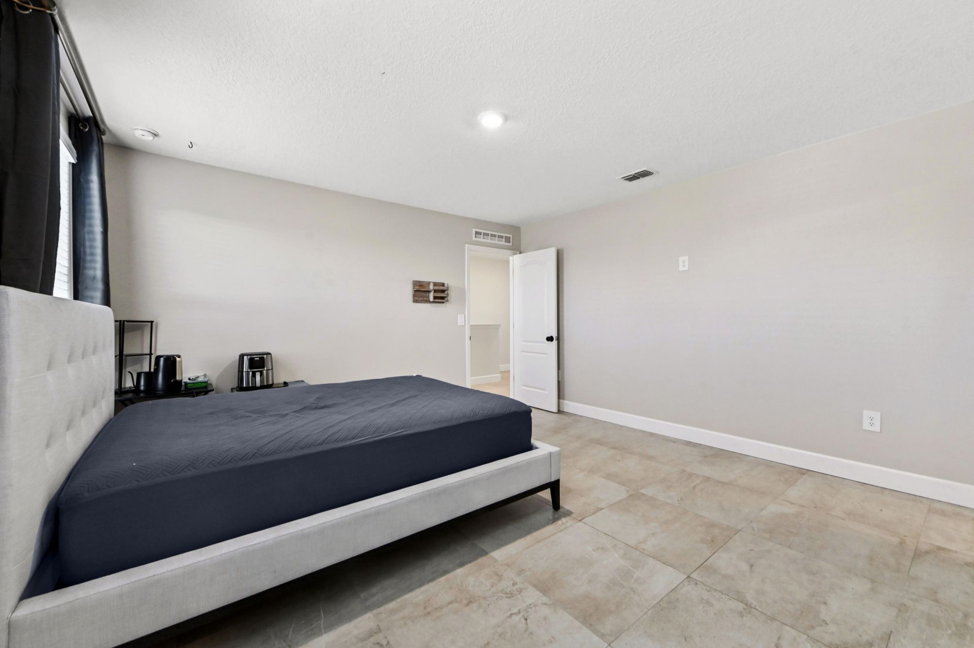 412 SW Dailey Avenue, Port Saint Lucie, FL 34953 Photo