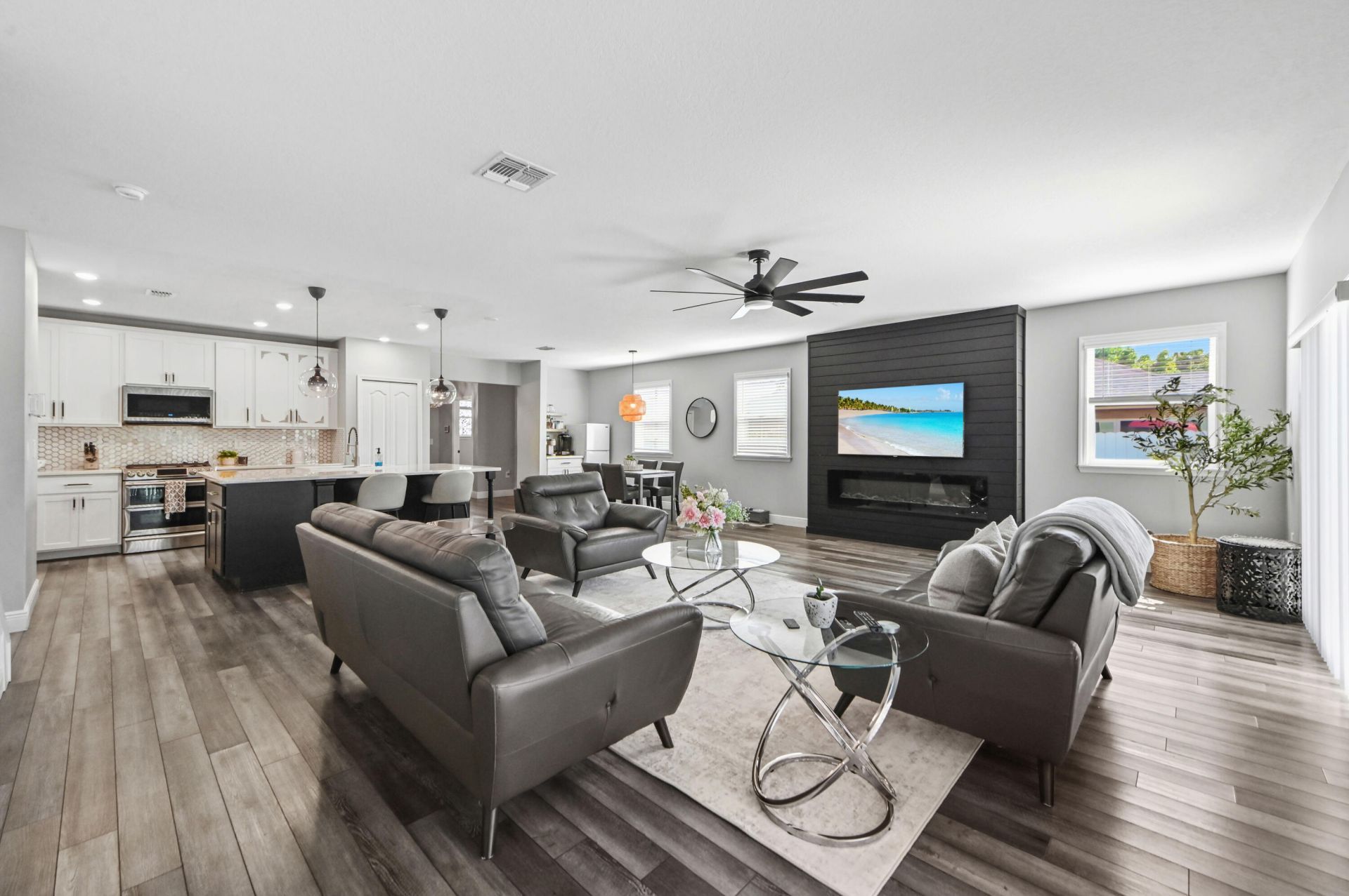 412 SW Dailey Avenue, Port Saint Lucie, FL 34953 Photo