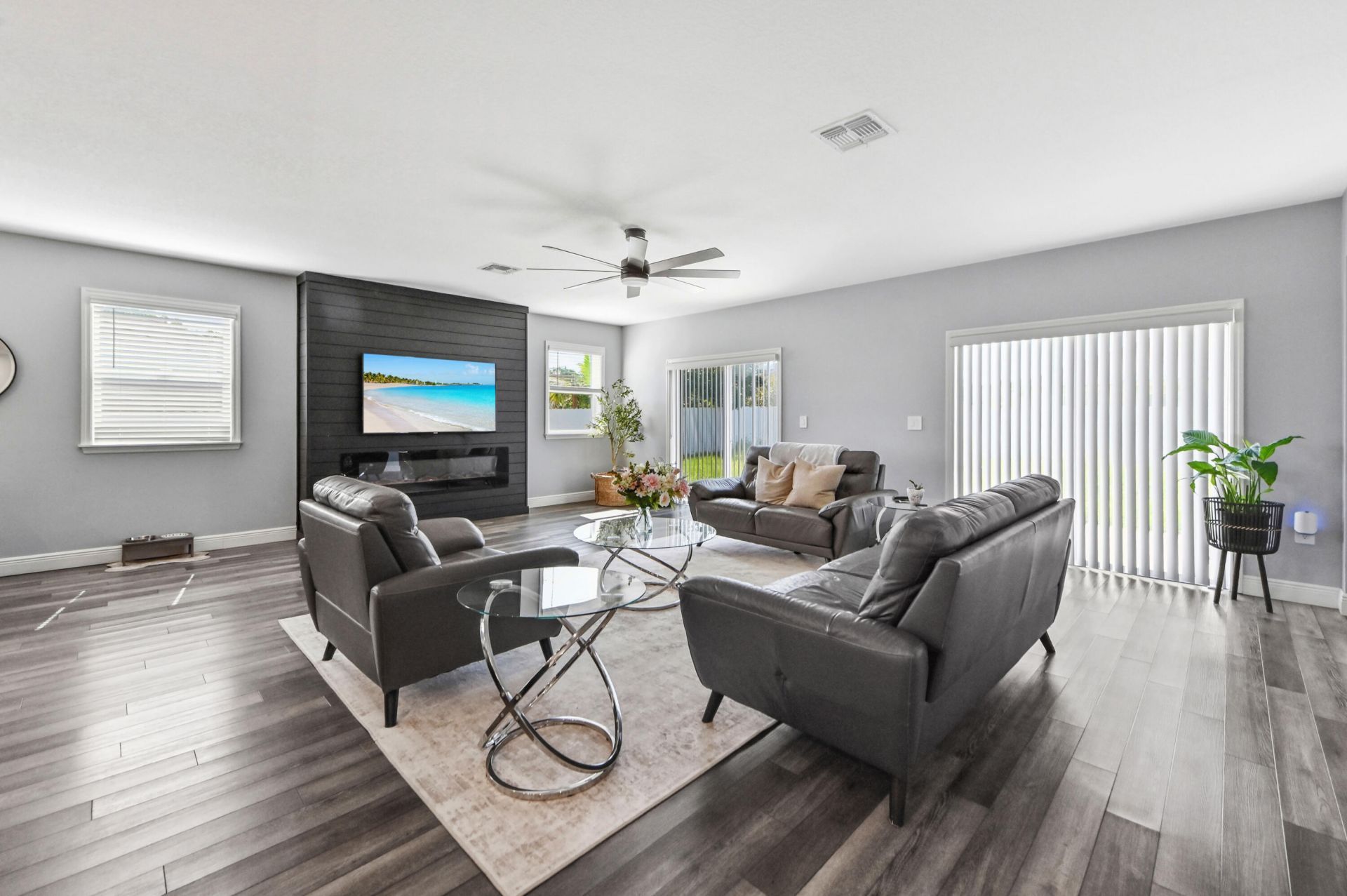412 SW Dailey Avenue, Port Saint Lucie, FL 34953 Photo
