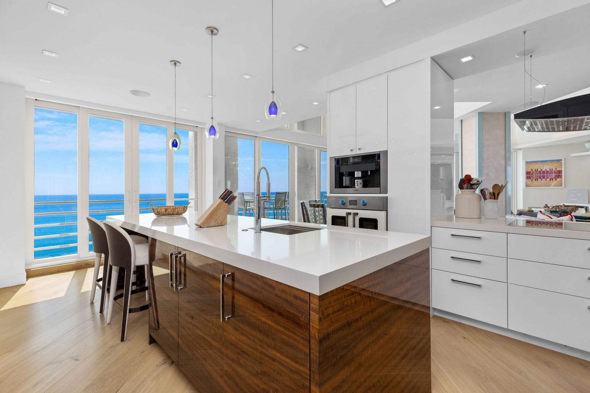 800 S Ocean Boulevard, Unit PH4, Boca Raton, FL 33432 Photo