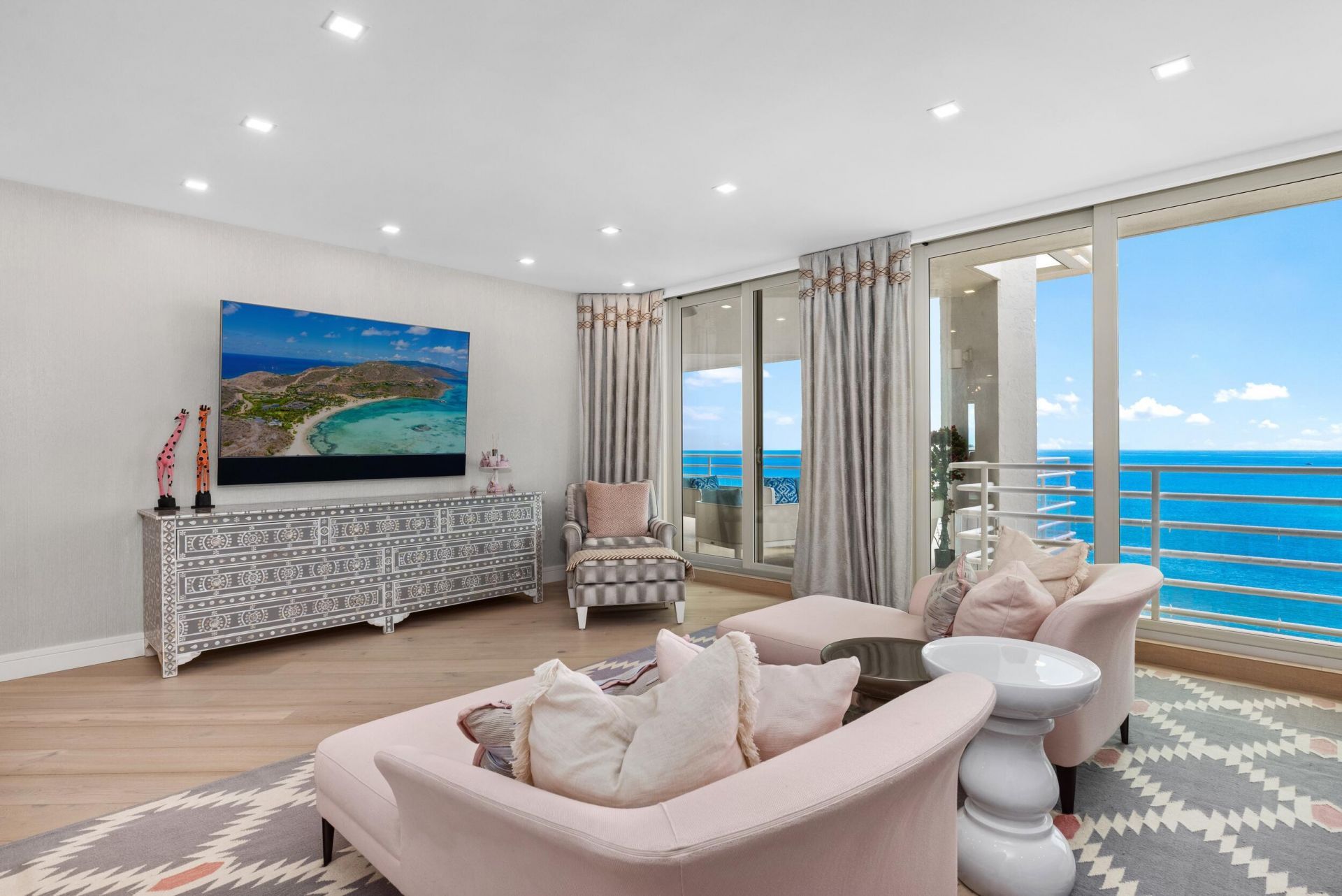 800 S Ocean Boulevard, Unit PH4, Boca Raton, FL 33432 Photo