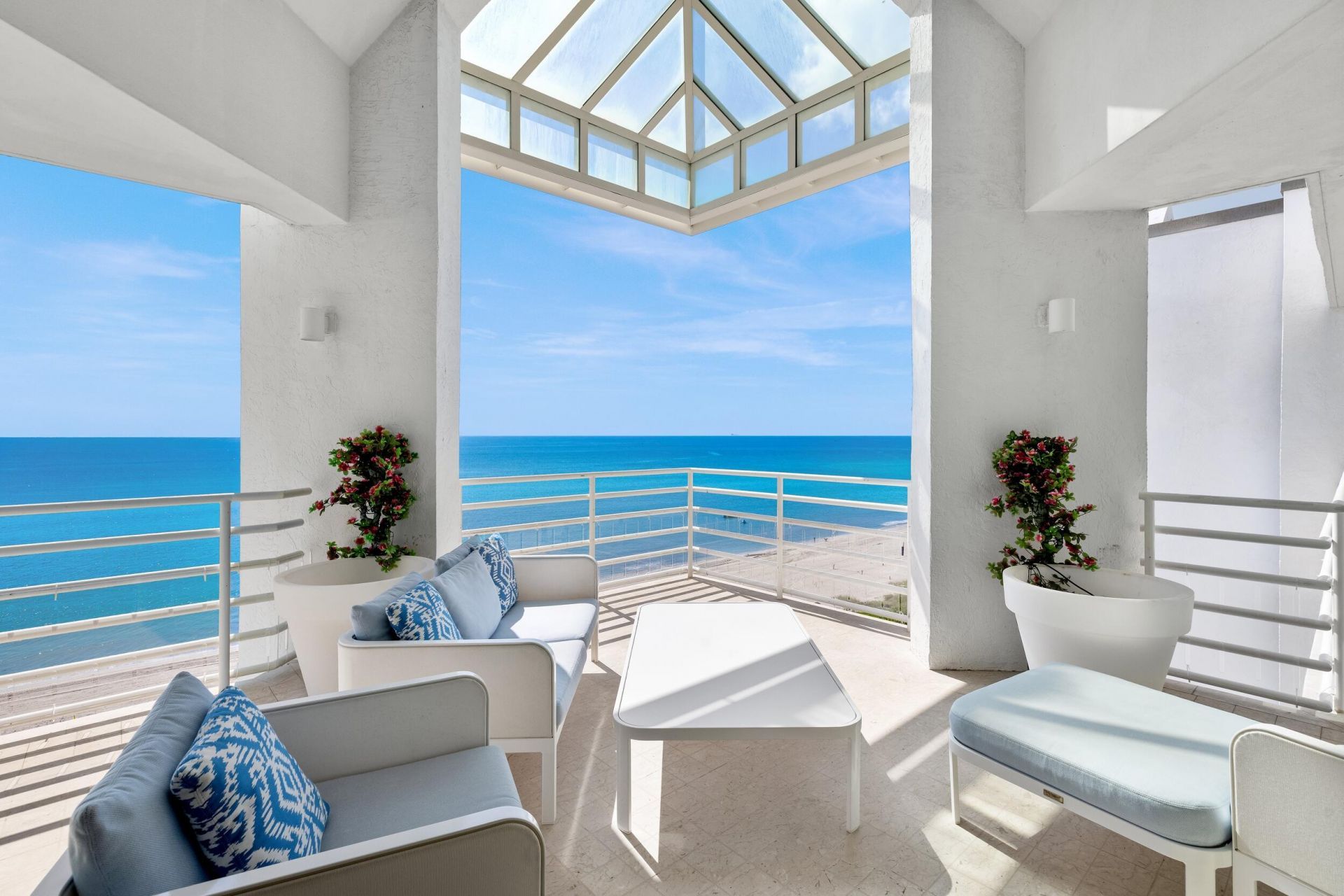 800 S Ocean Boulevard, Unit PH4, Boca Raton, FL 33432 Photo