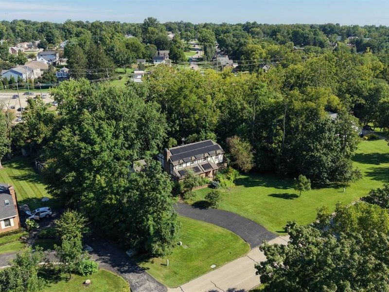 6895 Marblehead Drive, Indian Hill, OH 45243 Photo 4