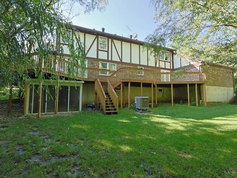 6895 Marblehead Drive, Indian Hill, OH 45243 Photo 6