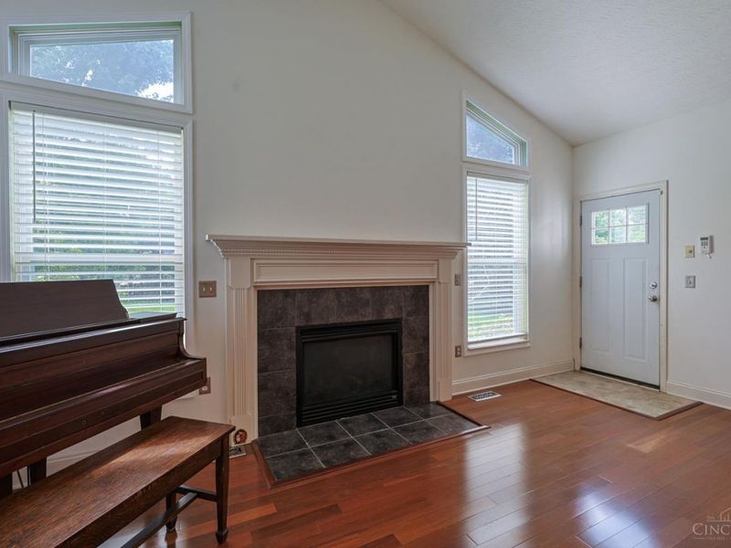 6469 Hampshire Trail, Liberty Township, OH 45044 Photo 25