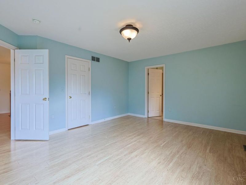 6469 Hampshire Trail, Liberty Township, OH 45044 Photo 30