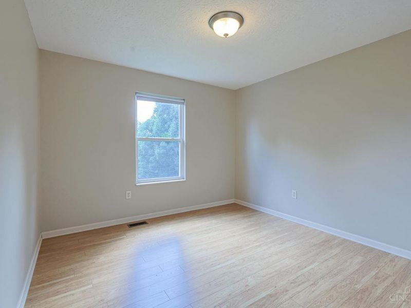 6469 Hampshire Trail, Liberty Township, OH 45044 Photo 42