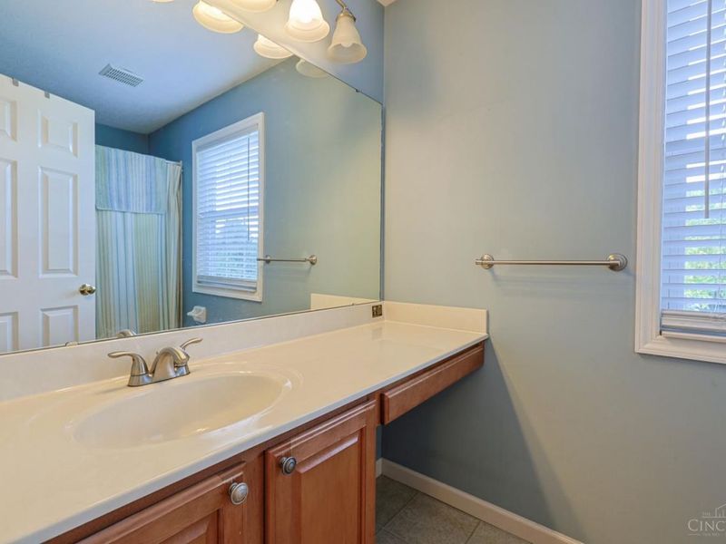 6469 Hampshire Trail, Liberty Township, OH 45044 Photo 44