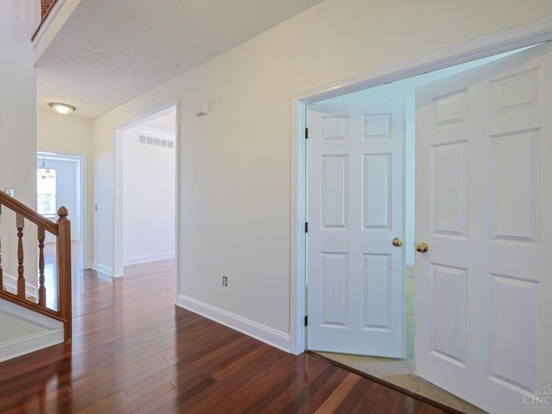 6469 Hampshire Trail, Liberty Township, OH 45044 Photo 6