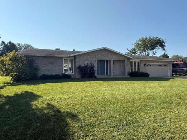 5556 Rainbow Road, Waunakee, WI 53597