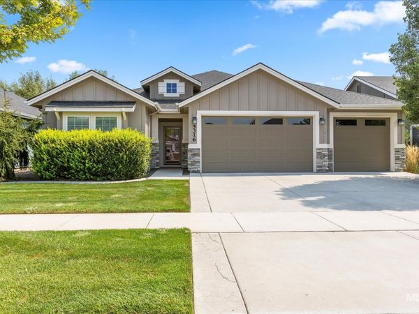 5316 N Peppard Avenue, Meridian, ID 83646