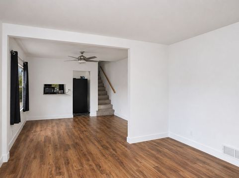 Main Photo
