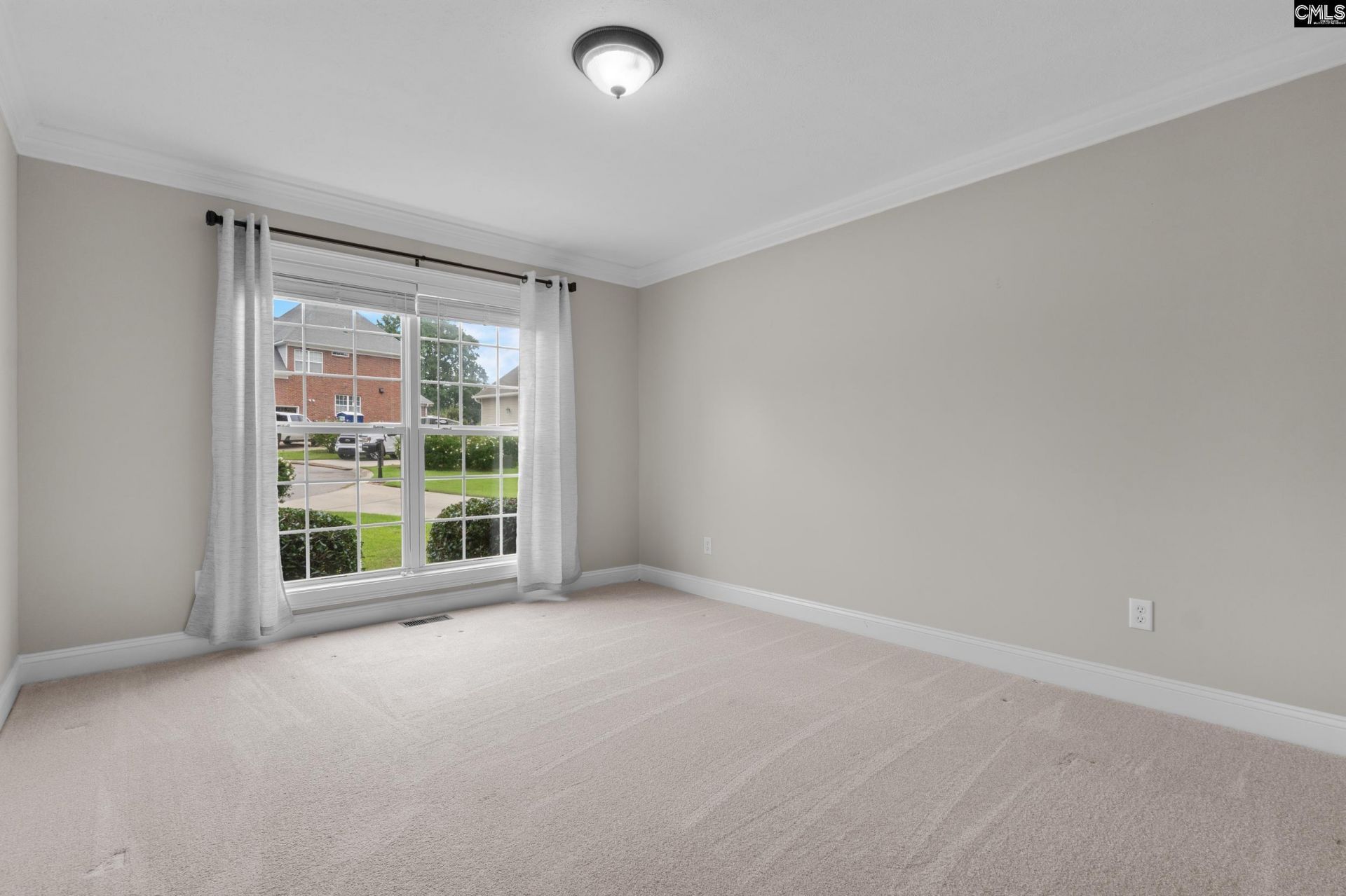 108 Caprice Court  Photo 25