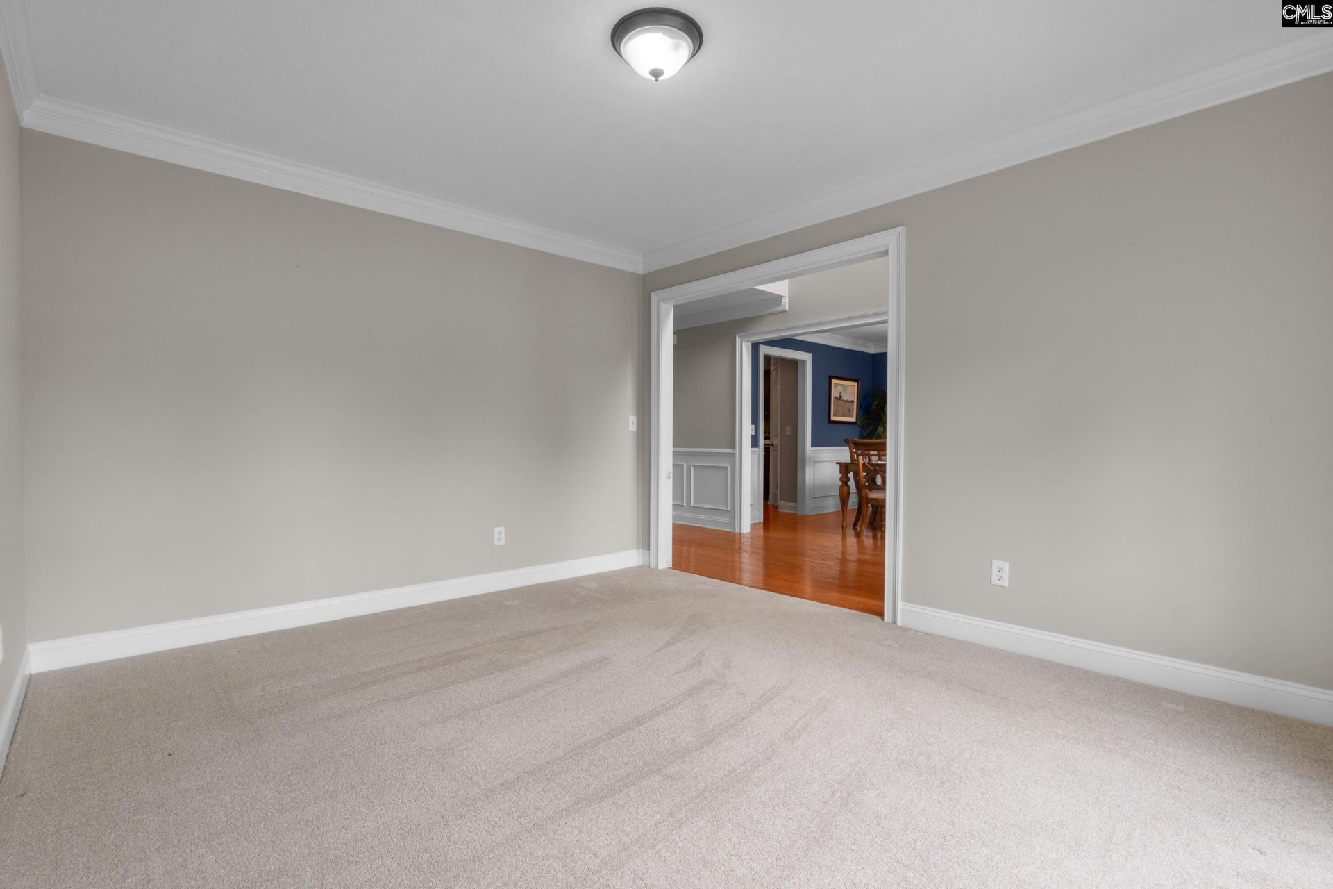 108 Caprice Court  Photo 26
