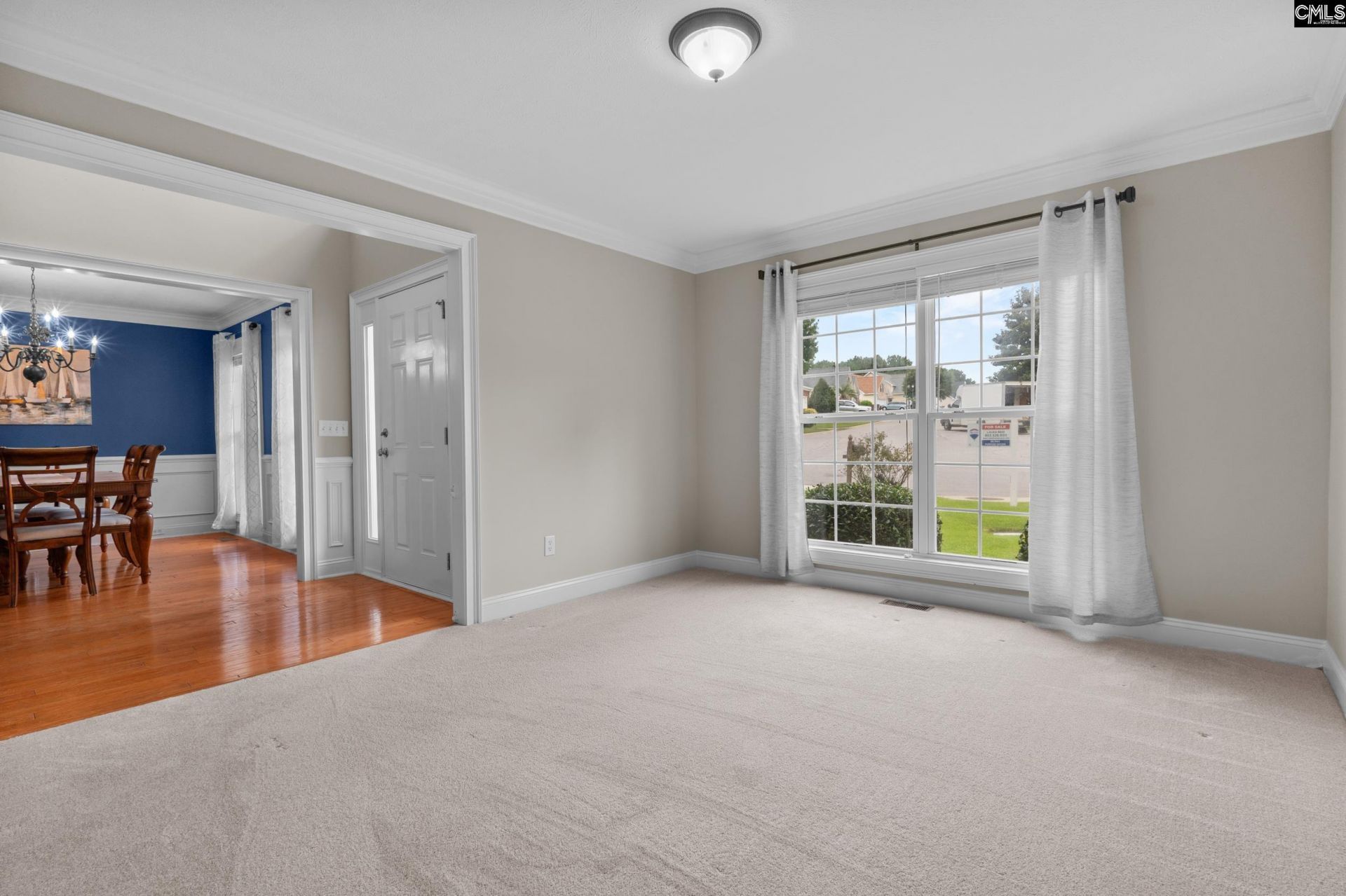 108 Caprice Court  Photo 27