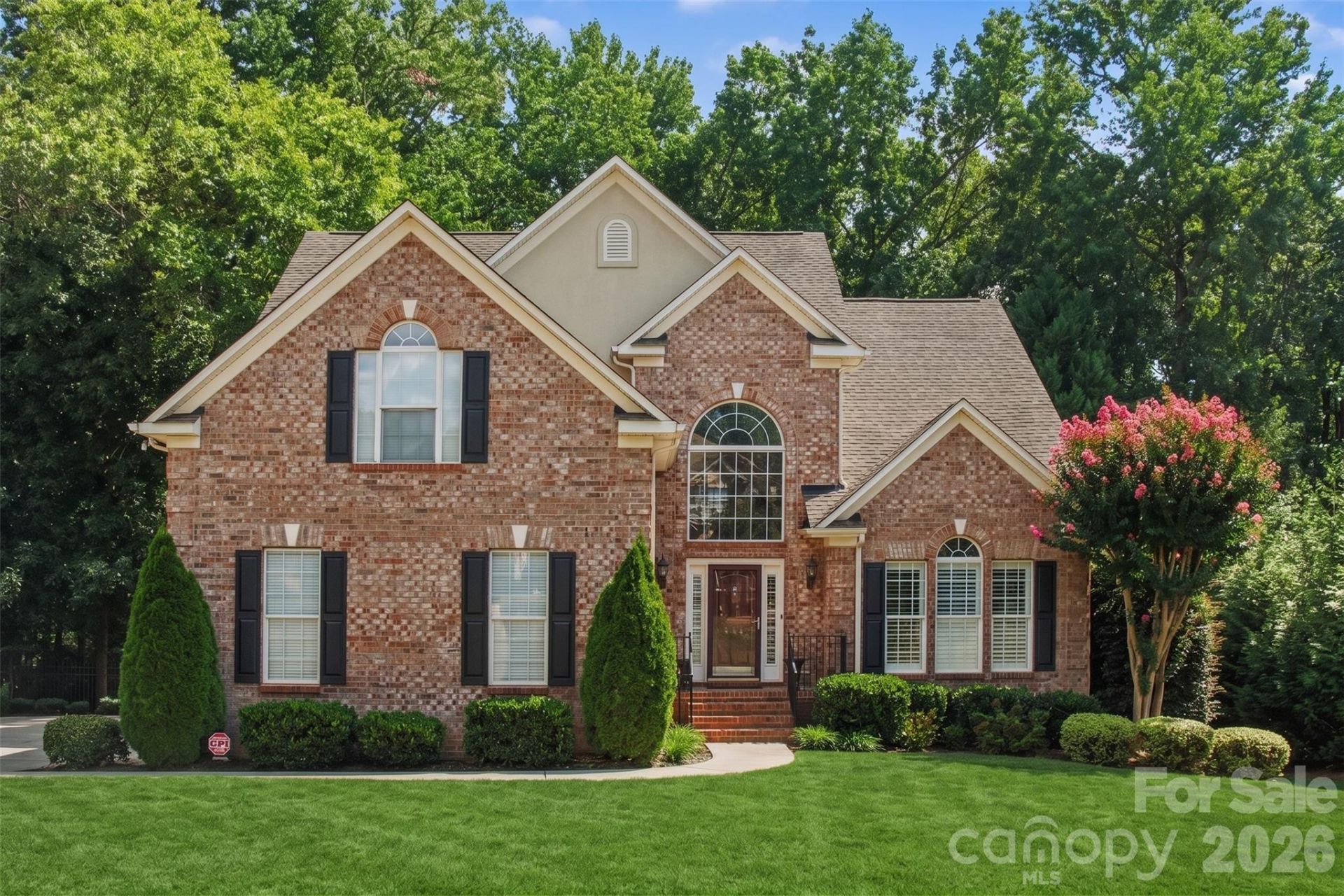 904 Carisbrooke Lane, Waxhaw, NC 28173 Main Photo