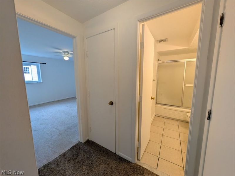 21801 River Oaks Drive, Unit A2, Rocky River, OH 44116 Photo 11