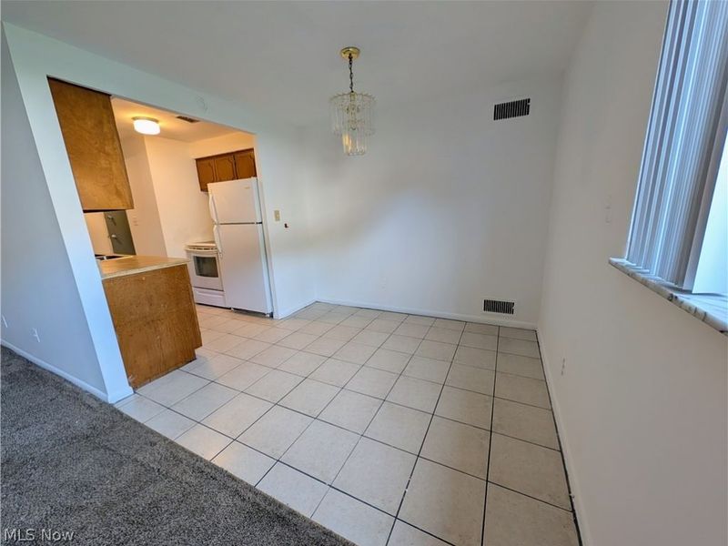 21801 River Oaks Drive, Unit A2, Rocky River, OH 44116 Photo 8