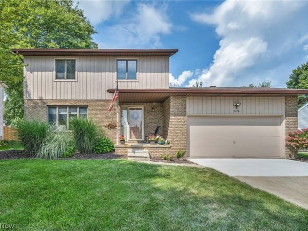 1196 Millhaven Drive , Copley, OH 44321
