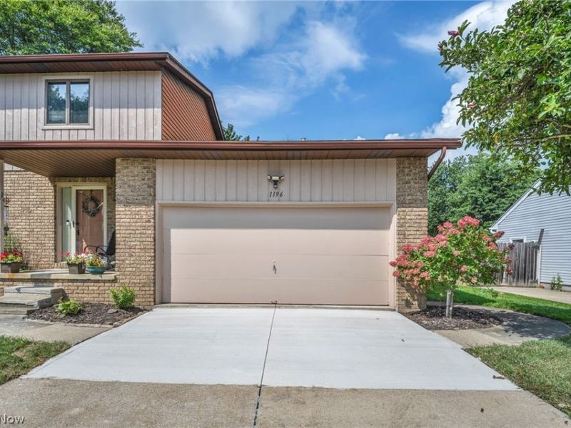 1196 Millhaven Drive, Copley, OH 44321 Photo 2