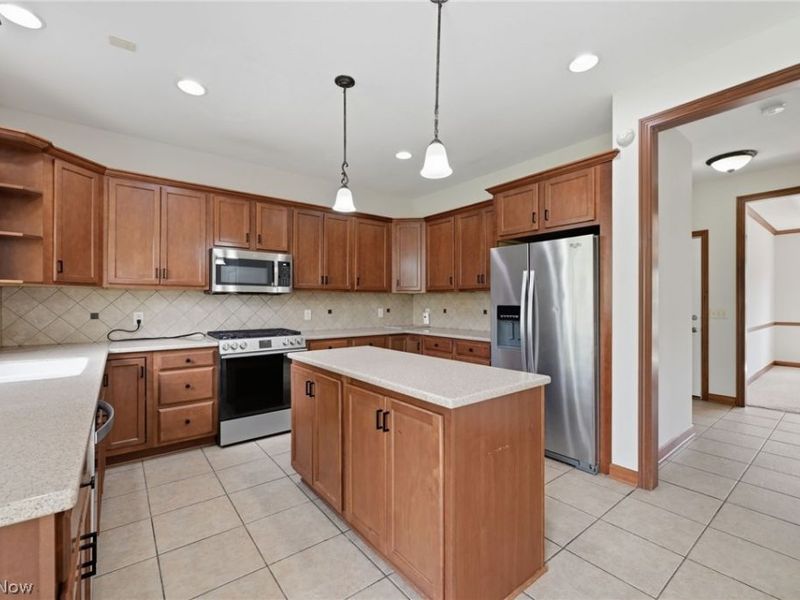 6619 Shiloh Street NW, Canton, OH 44708 Photo 18