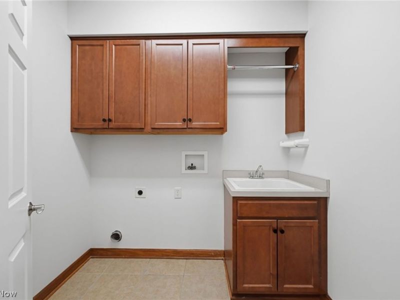 6619 Shiloh Street NW, Canton, OH 44708 Photo 19