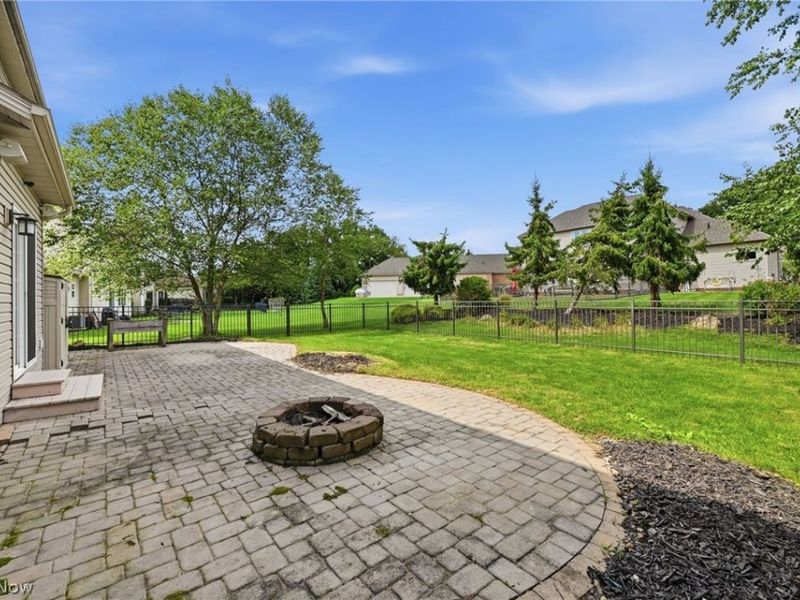 6619 Shiloh Street NW, Canton, OH 44708 Photo 6