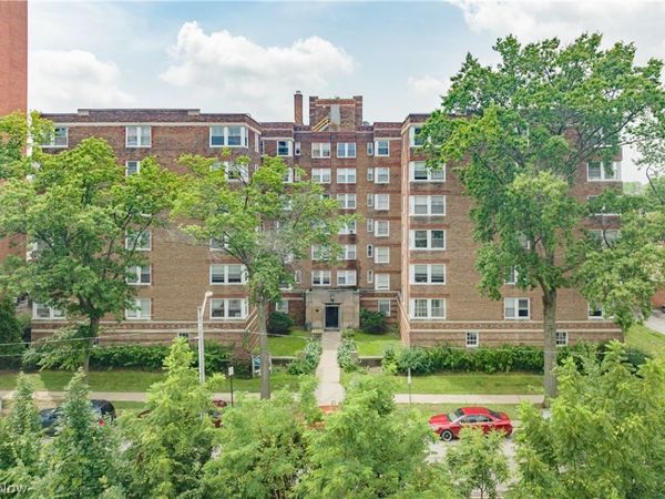 12700 Shaker Boulevard , Cleveland, OH 44120