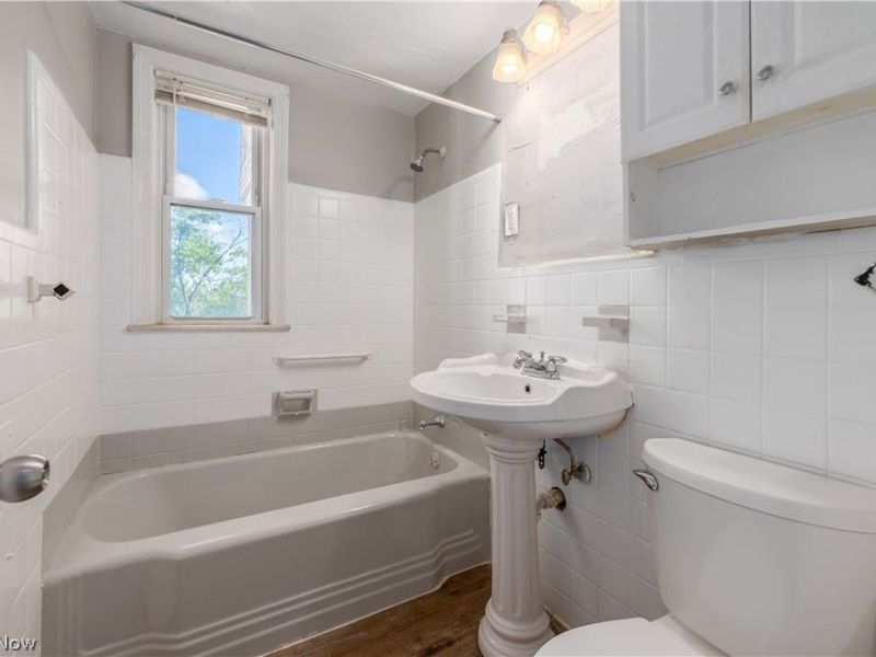 12700 Shaker Boulevard, Cleveland, OH 44120 Photo 16