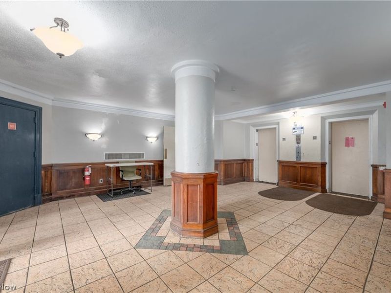 12700 Shaker Boulevard, Cleveland, OH 44120 Photo 5