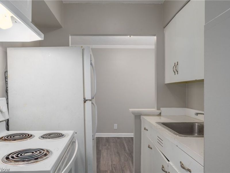 12700 Shaker Boulevard, Cleveland, OH 44120 Photo 7