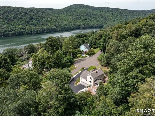 11 Squantz View , New Fairfield, CT 06812