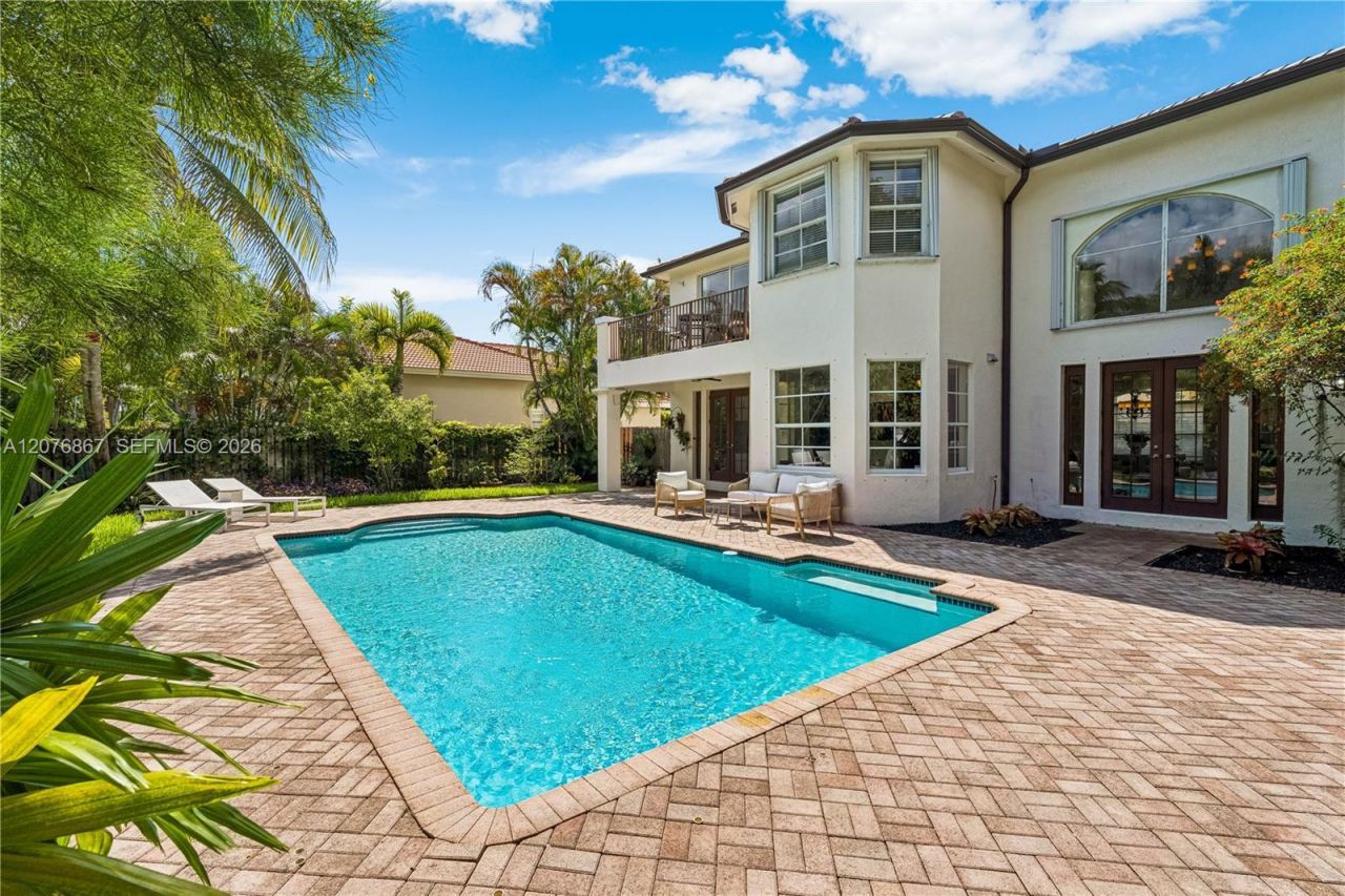 8445 SW 163rd Ter , Palmetto Bay, FL 33157 Photo