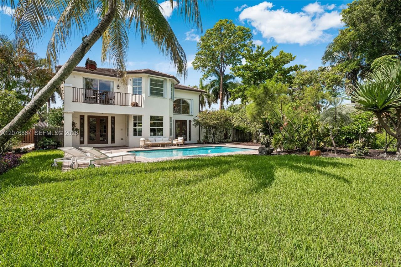 8445 SW 163rd Ter , Palmetto Bay, FL 33157 Photo
