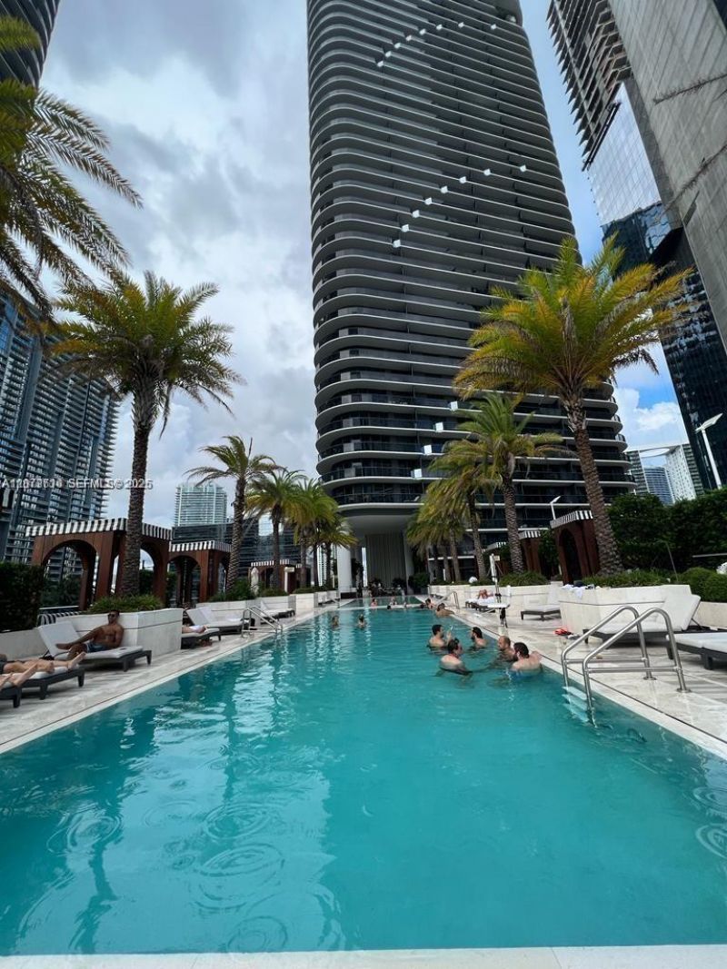 801 S Miami Ave , Unit 1804, Miami, FL 33130 Photo