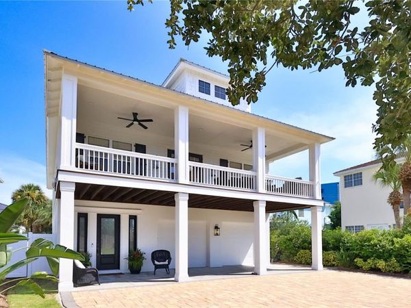 818 OCEAN AVENUE, NEW SMYRNA BEACH, FL 32169