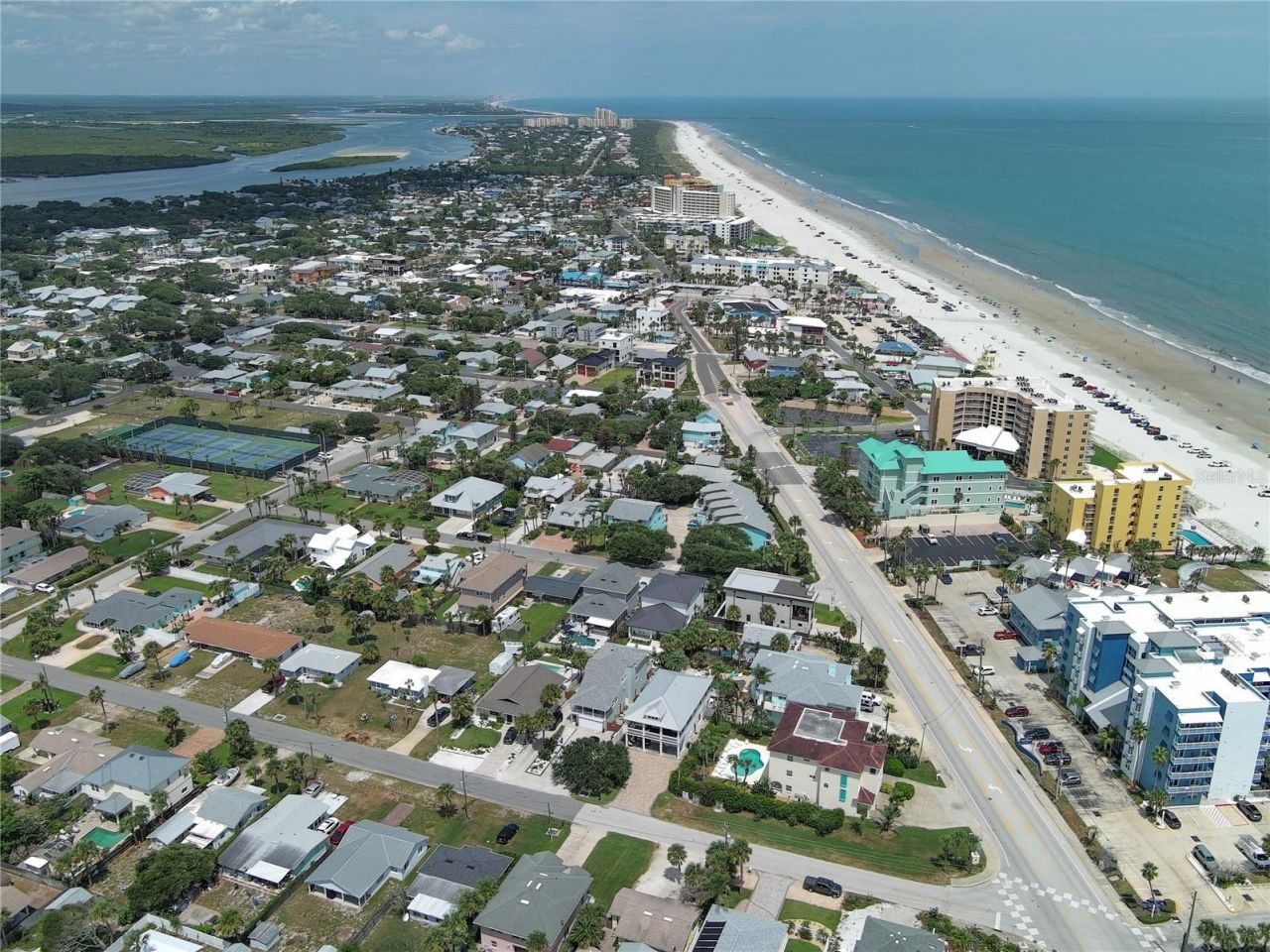 818 Ocean Avenue, New Smyrna Beach, FL 32169 Photo