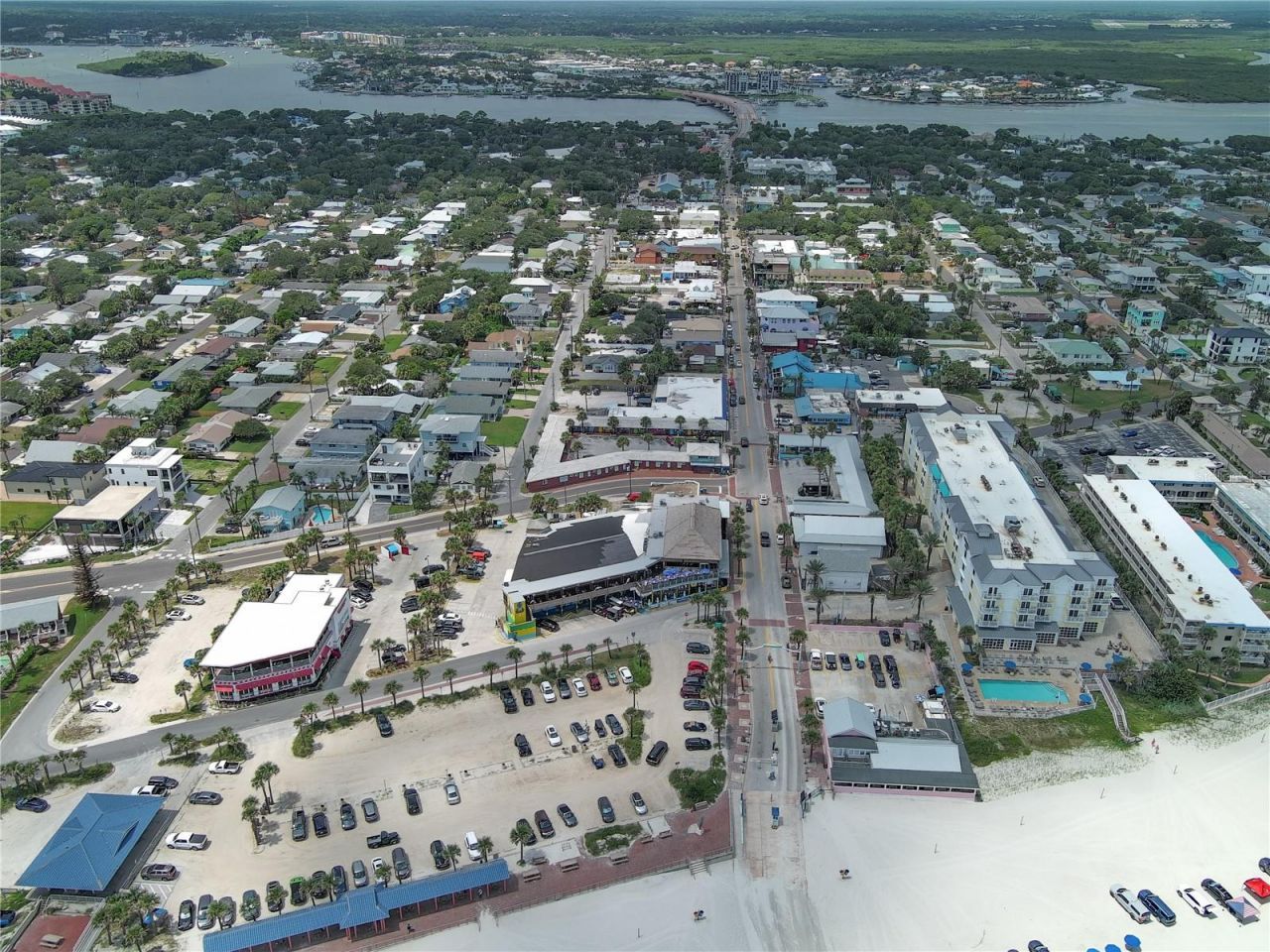 818 Ocean Avenue, New Smyrna Beach, FL 32169 Photo